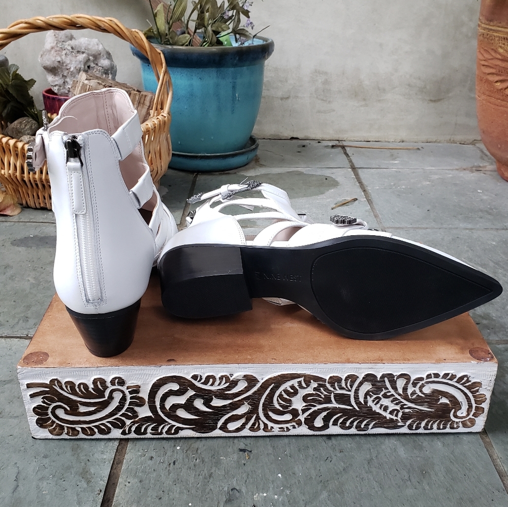 Fabulous Western Inspired Nine West Booties - Picture 8 of 8